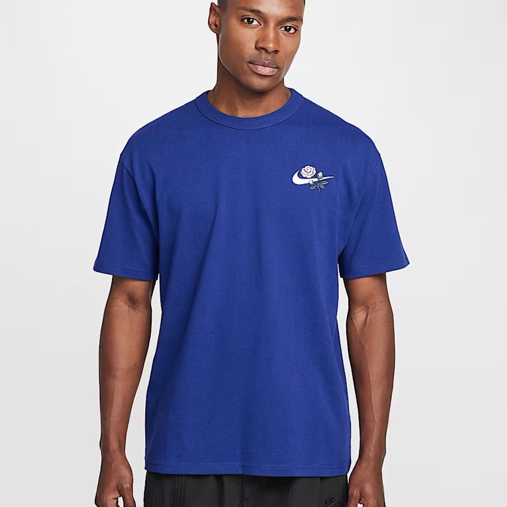 Nike Sportswear Max90 T-Shirt FZ7975 455 Men’s sz Small Royal Blue Embroidered